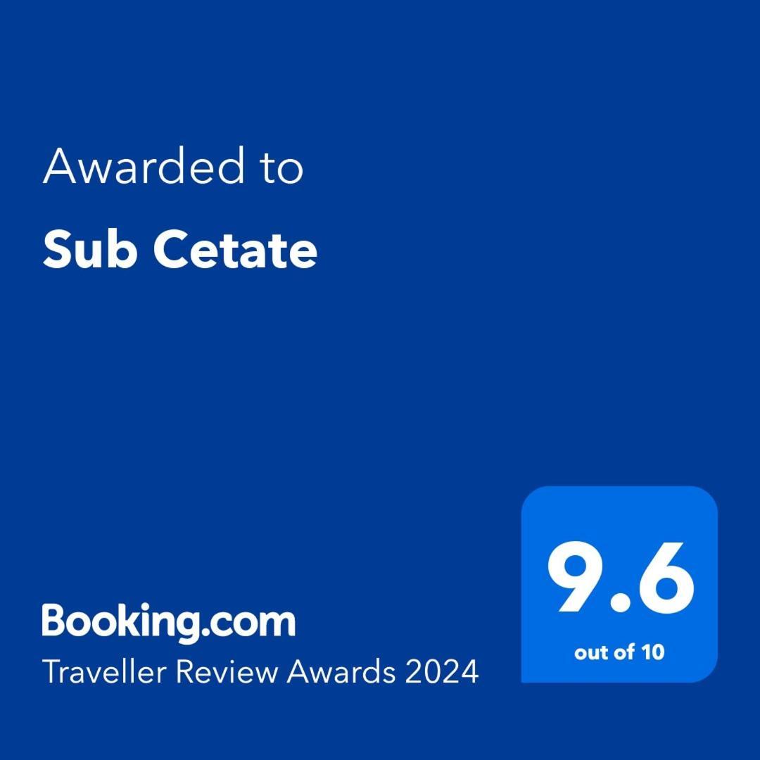 Sub Cetate Otel Rîşnov Dış mekan fotoğraf